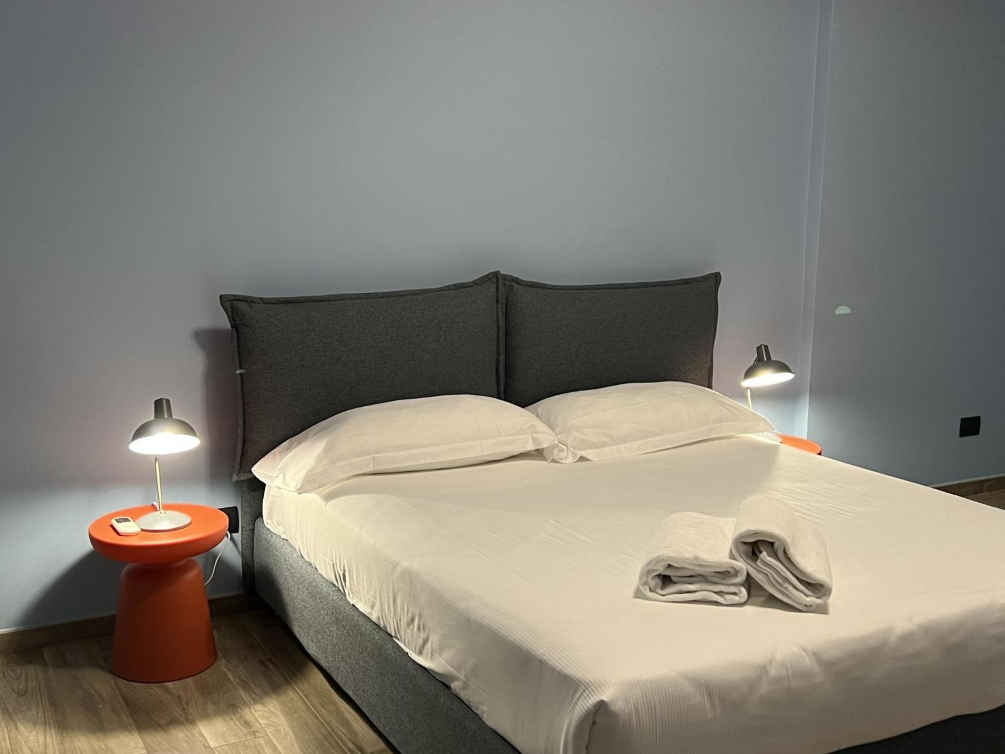 Palazzo Zippitelli Apartments Bari Room photo