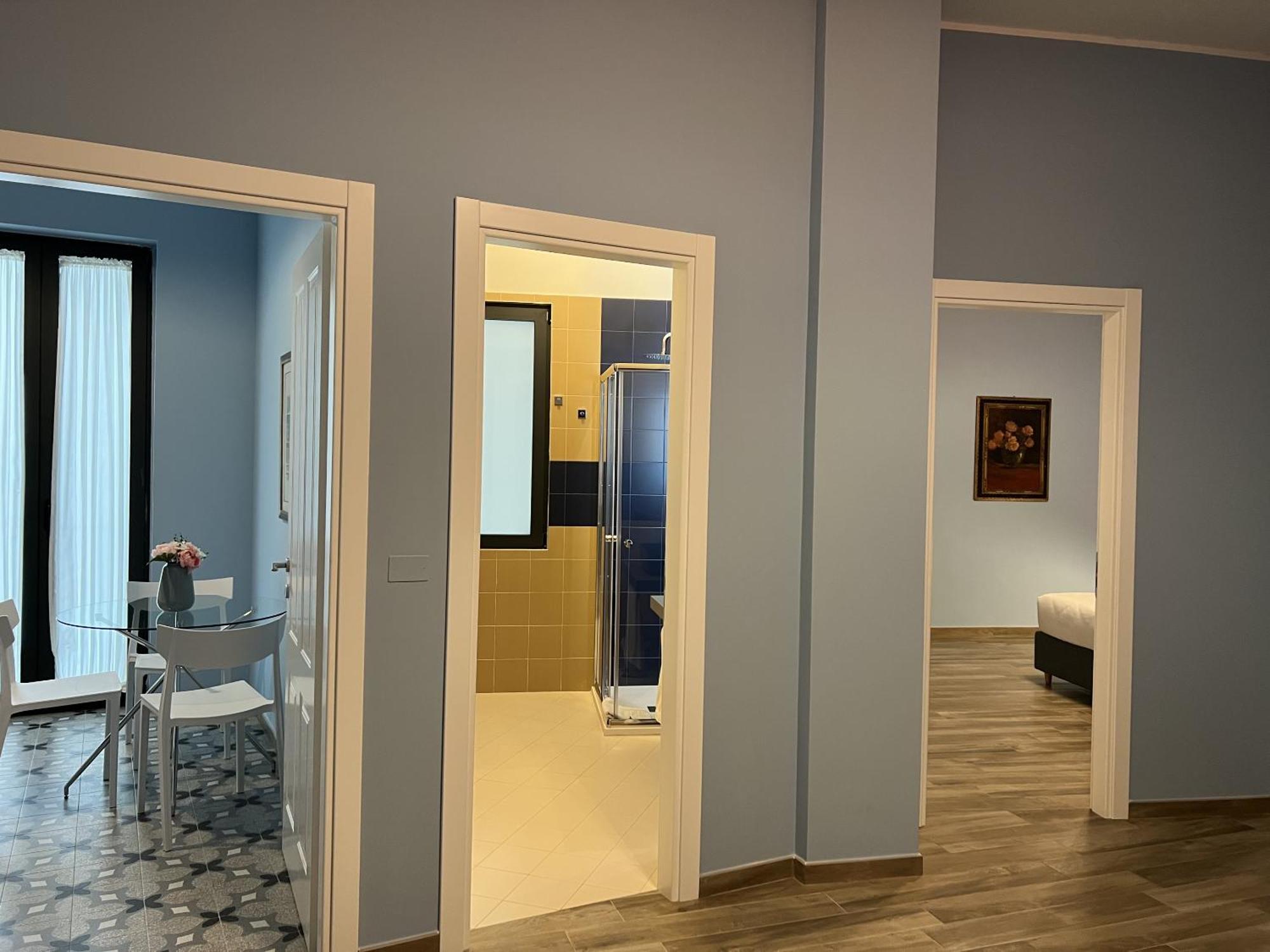 Palazzo Zippitelli Apartments Bari Room photo